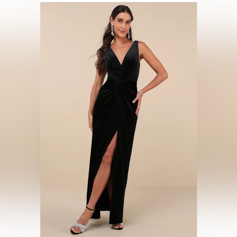 Lulus Black Velvet Twist-Front Maxi Dress
